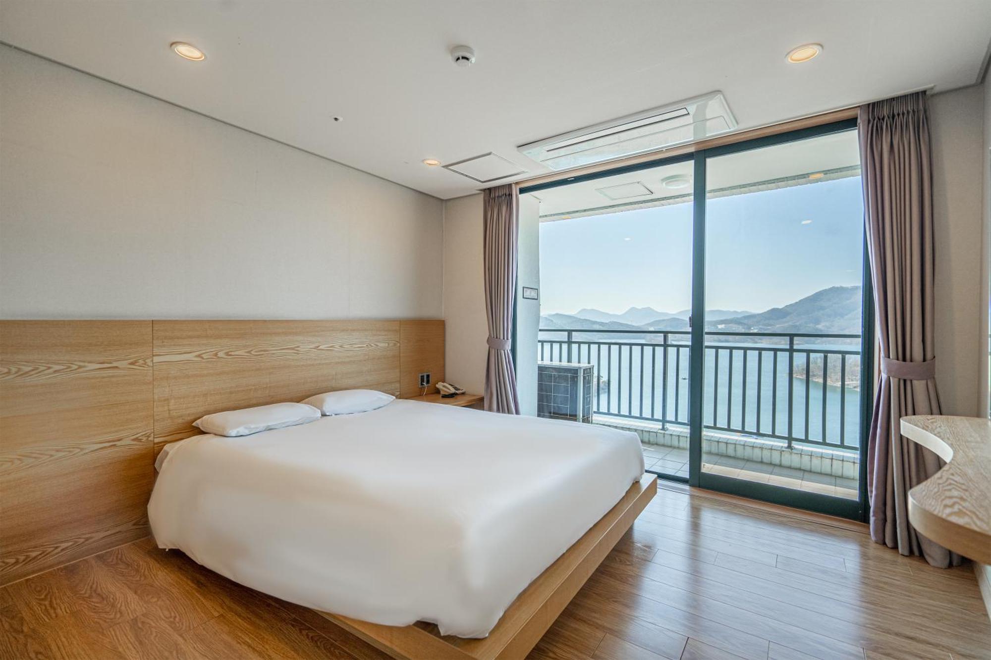 Cheongpung Resort Jecheon エクステリア 写真